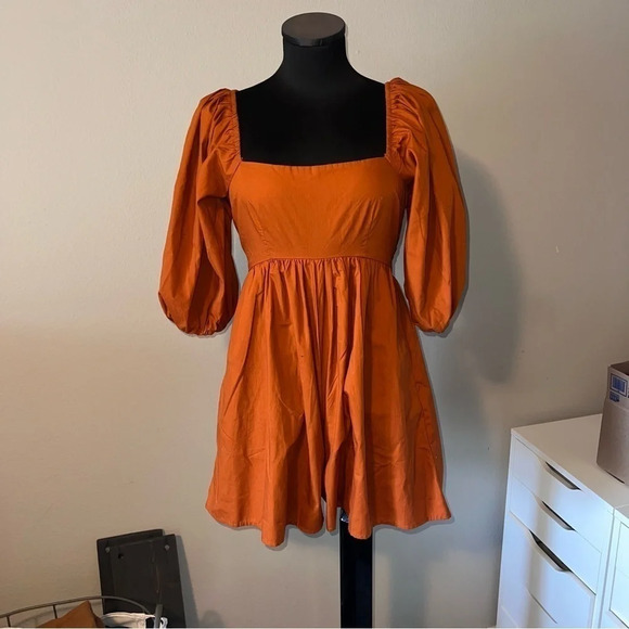 NWT Abercrombie & Fitch Open Back Romper Size xs - Picture 1 of 9